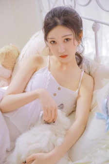 《漂亮的女邻居3》